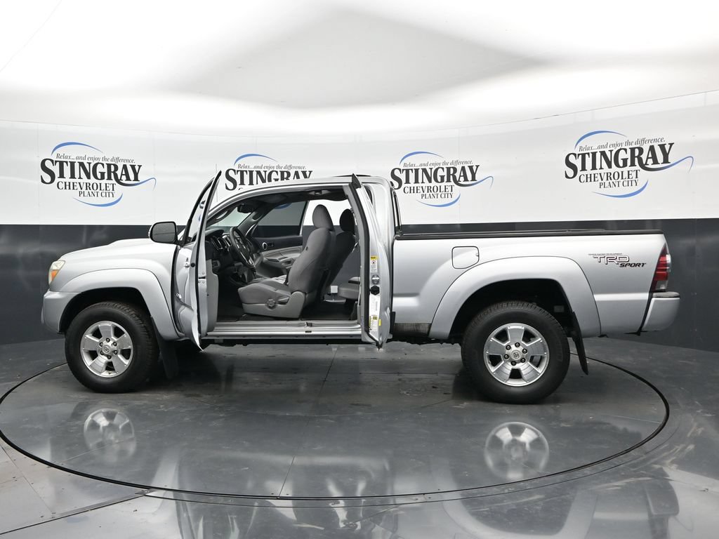 Used 2013 Toyota Tacoma PreRunner w/ TRD Sport Pkg RWD image 37