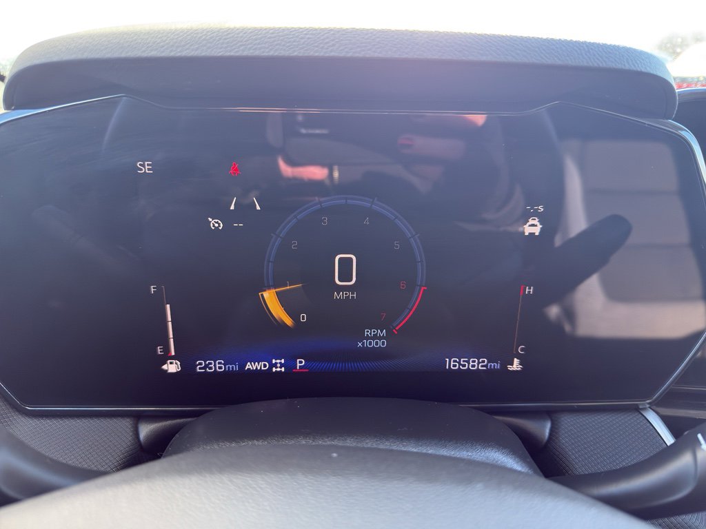 Used 2024 Chevrolet TrailBlazer LT w/ LT Cold Weather Package image 18