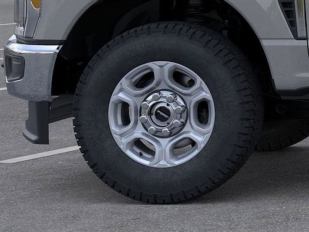 New 2026 Ford F350 XLT AWD/4WD image 25