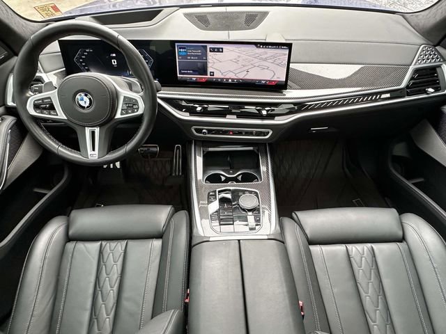 Used 2024 BMW X7 M60i w/ M Sport Professional Package image 16