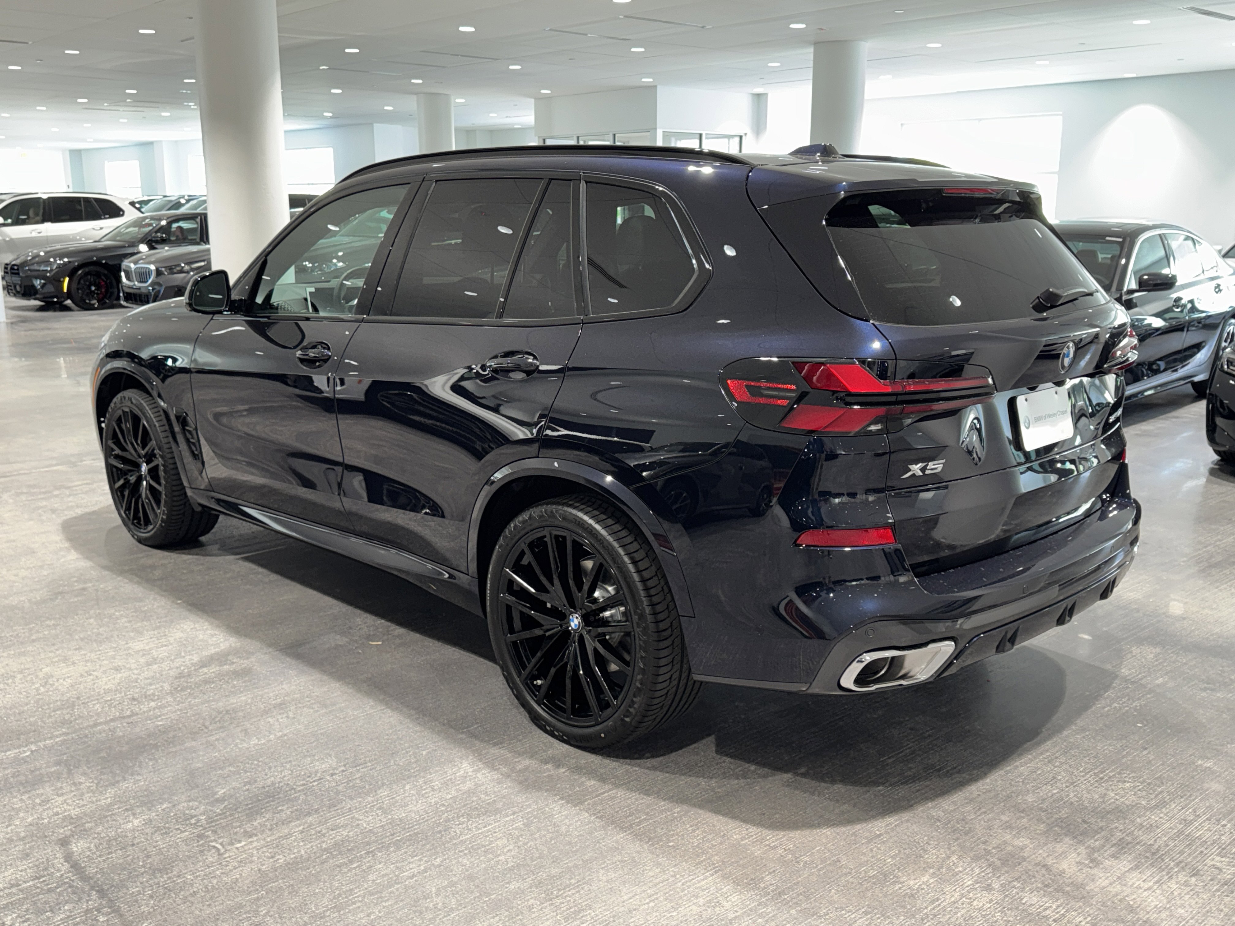 New 2026 BMW X5 sDrive40i w/ Executive Package image 5