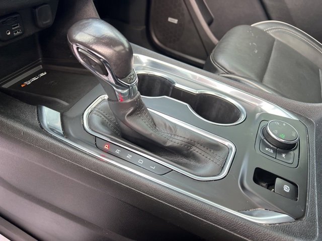 Used 2021 Chevrolet Traverse High Country image 34