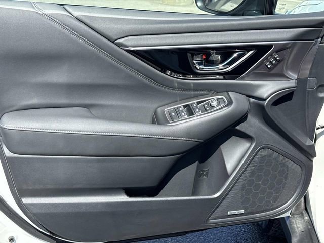 Certified 2025 Subaru Outback Limited image 11