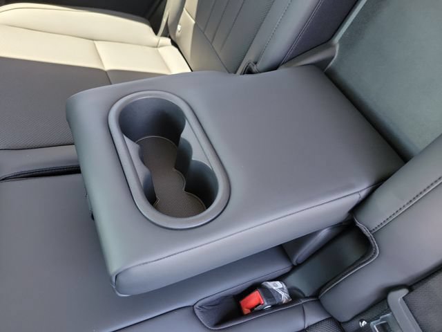 New 2027 Hyundai Santa Fe SEL FWD image 23