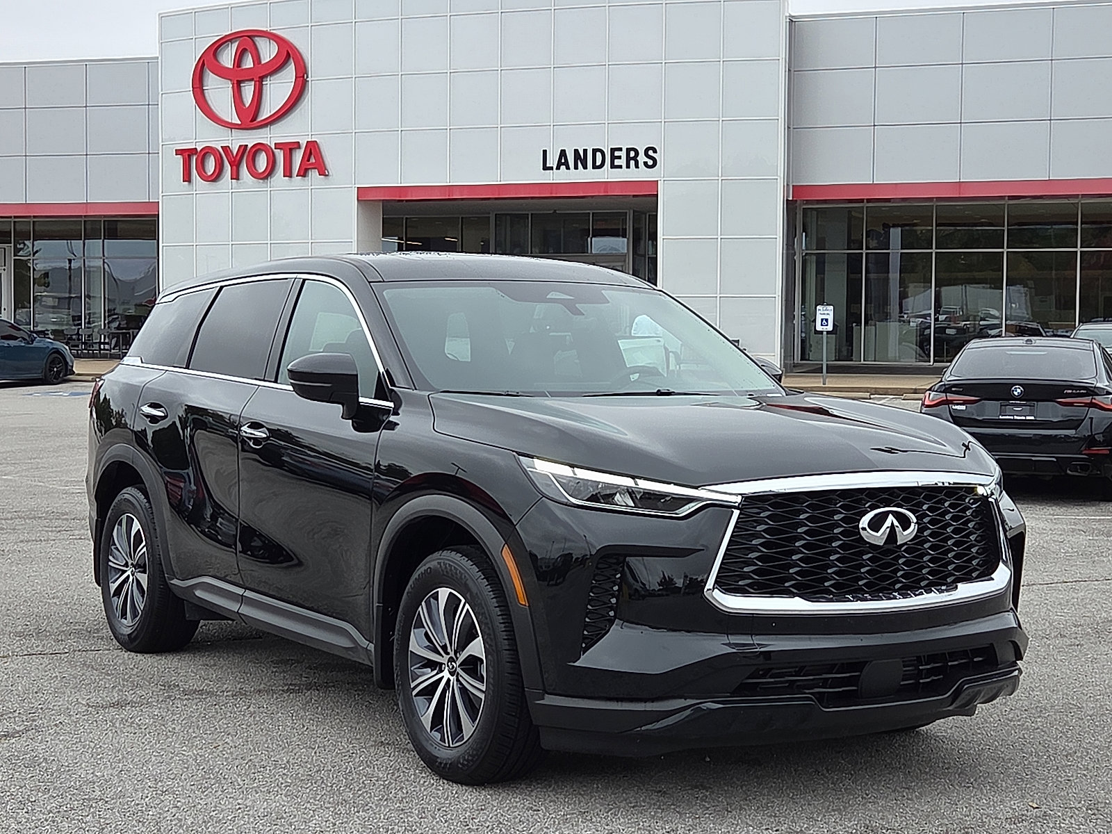 Used 2025 INFINITI QX60 Pure