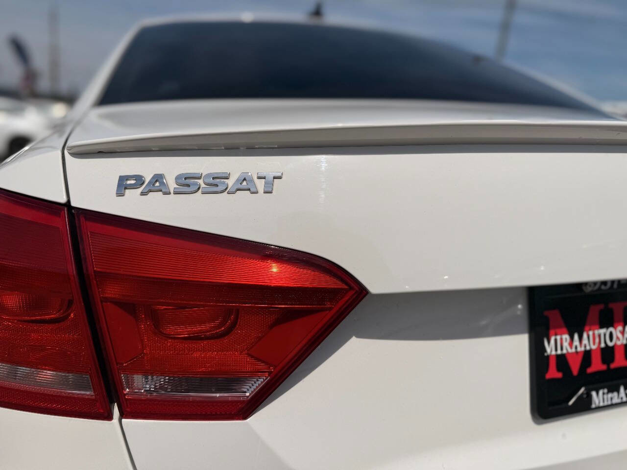 Used 2014 Volkswagen Passat TDI SE FWD image 22