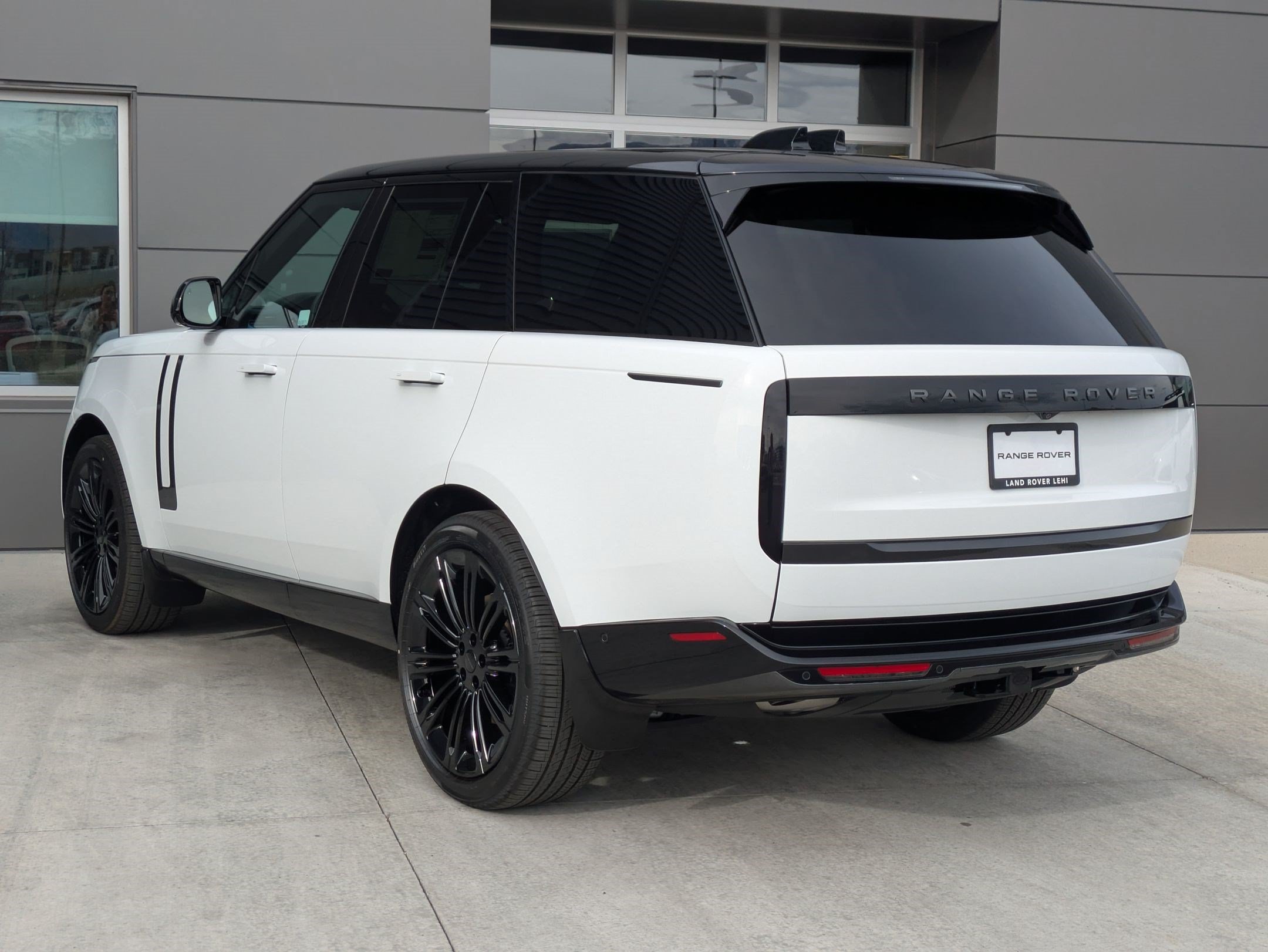 New 2026 Land Rover Range Rover SE AWD/4WD image 8