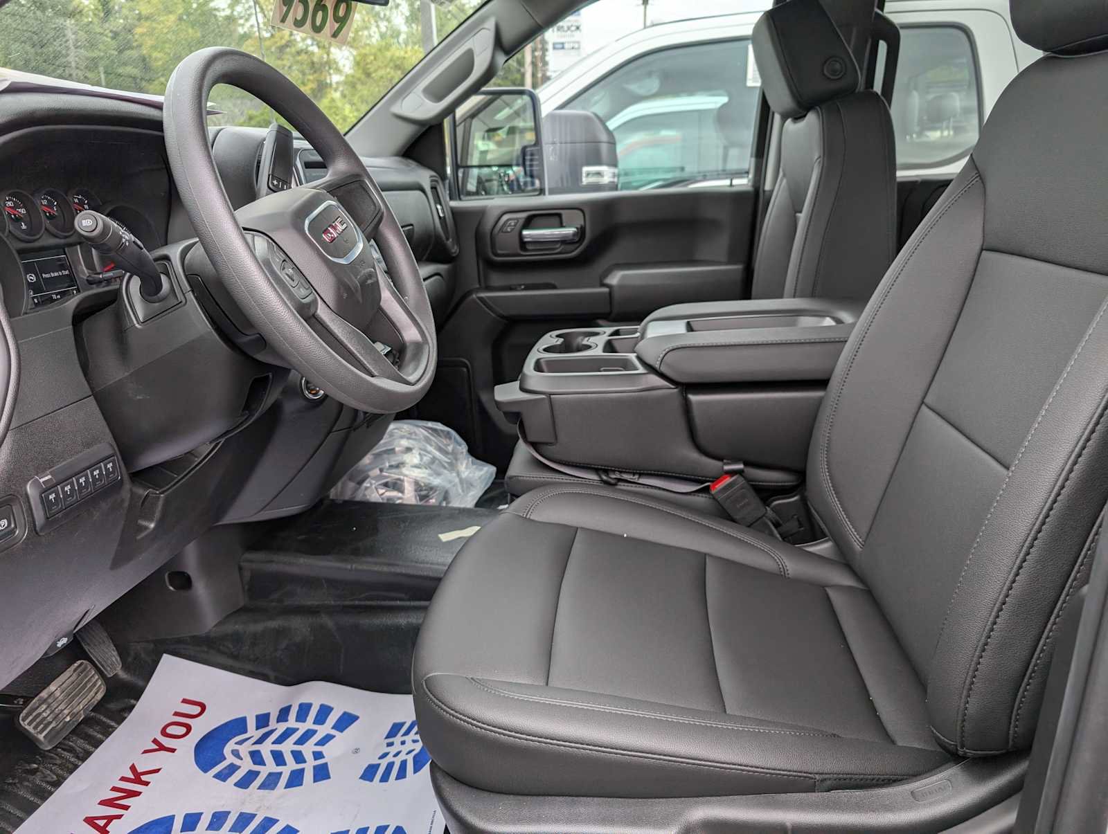 New 2024 GMC Sierra 3500 Pro w/ Convenience Package image 3