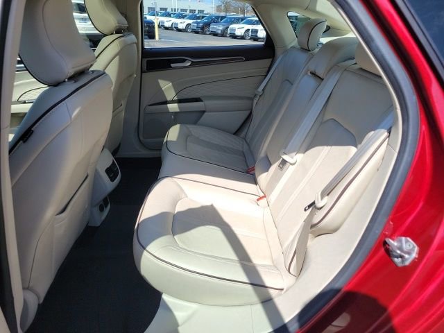 Used 2017 Ford Fusion Platinum FWD image 20