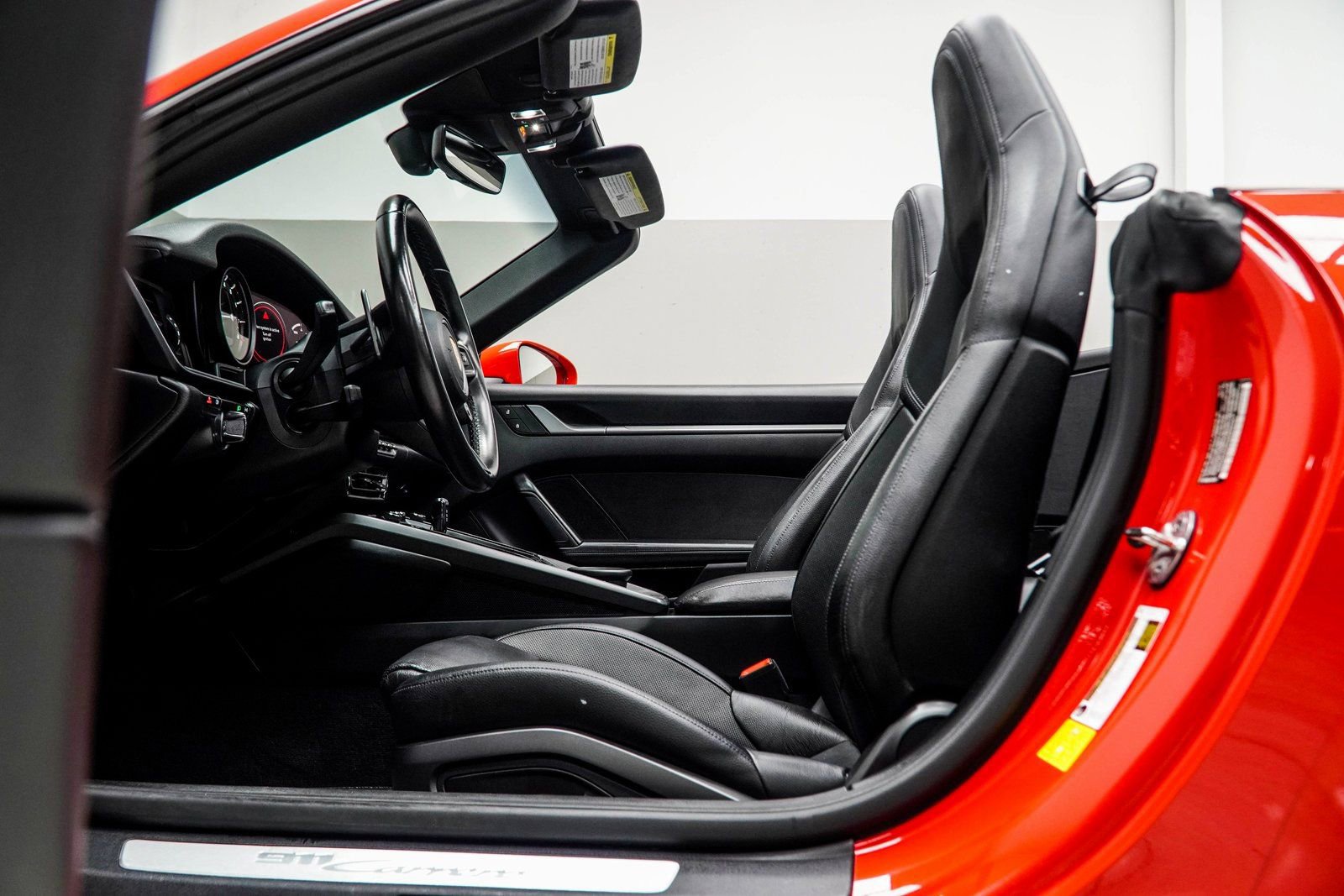 Used 2022 Porsche 911 Carrera w/ Premium Package image 50