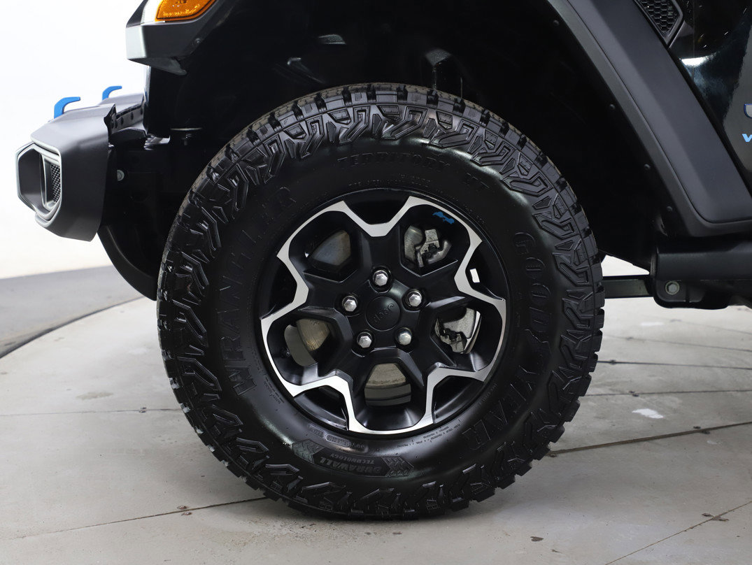 Used 2022 Jeep Wrangler Unlimited Rubicon 4xe w/ Cold Weather Group image 29