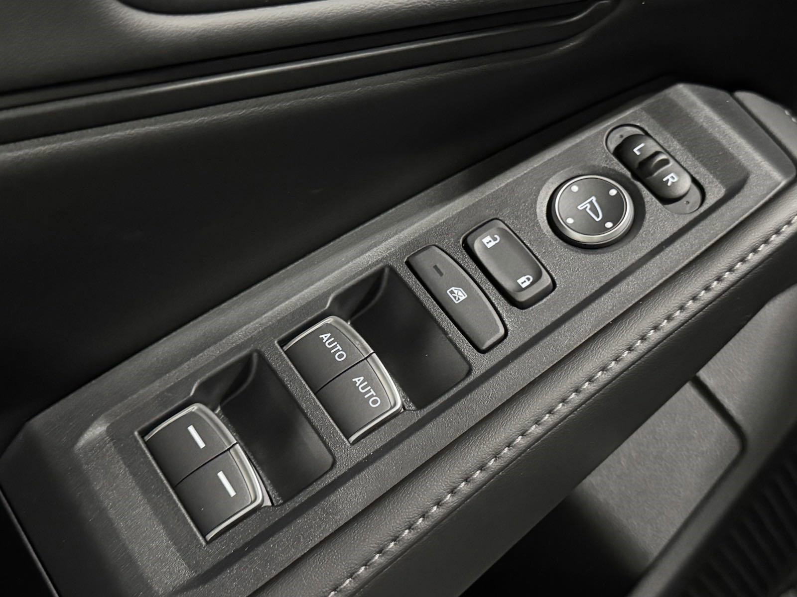 New 2025 Honda Accord Sport image 22