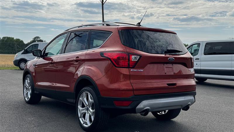 Used 2019 Ford Escape Titanium AWD/4WD image 7