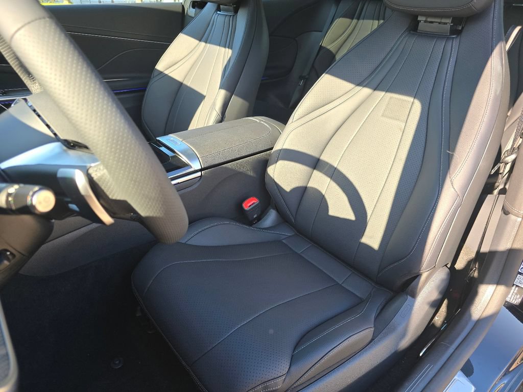 New 2027 Mercedes-Benz CLE 300 4MATIC Coupe image 22