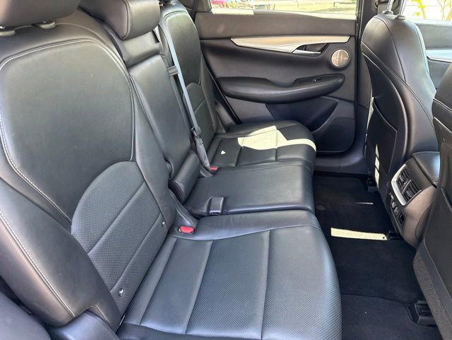 Used 2019 INFINITI QX50 Essential w/ Premium Heat Package AWD/4WD image 13