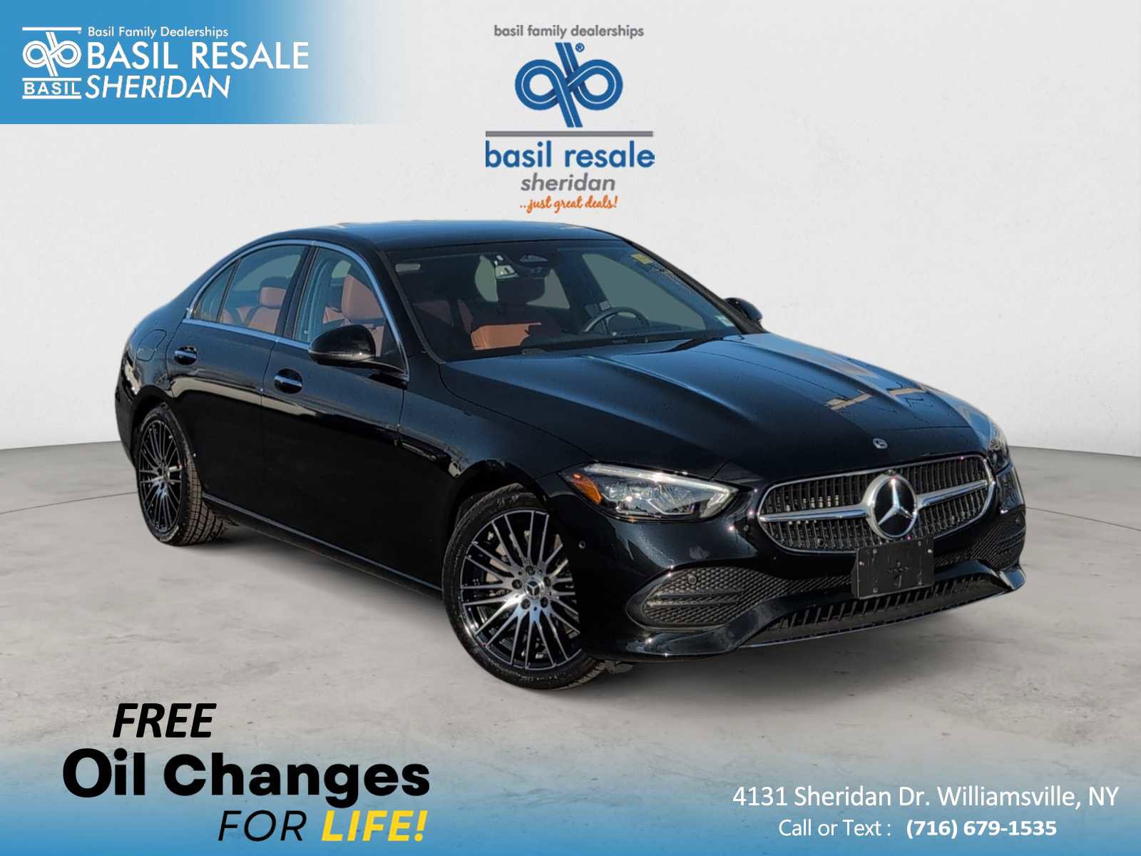 Used 2025 Mercedes-Benz C 300 4MATIC Sedan image 1