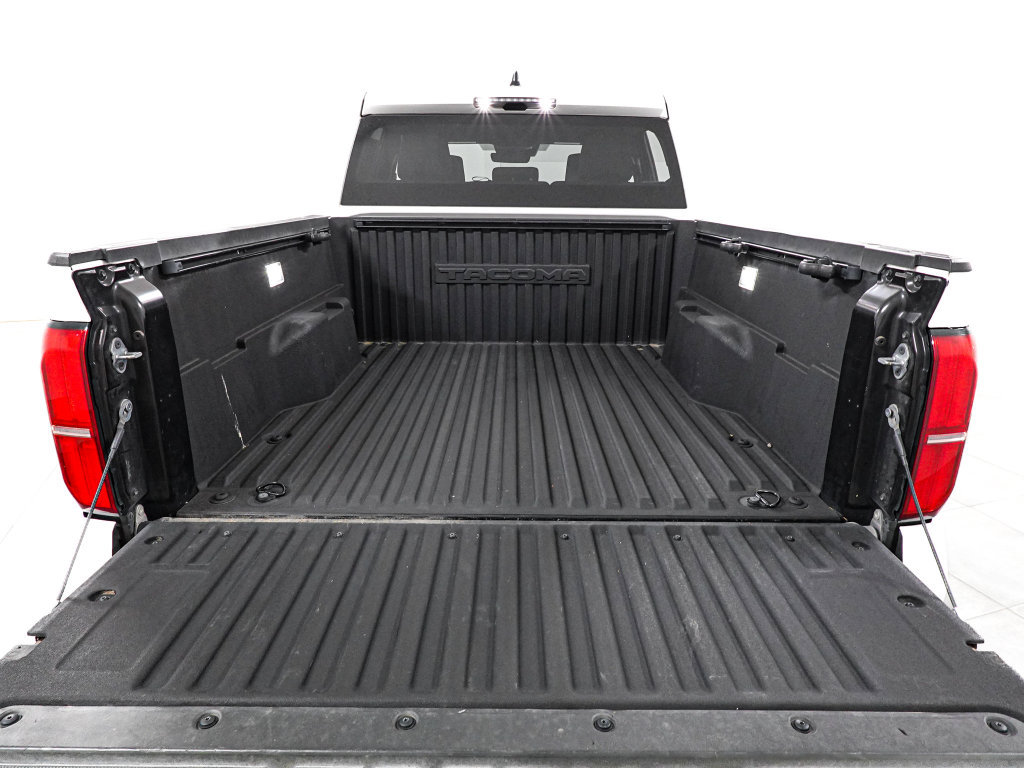 Used 2024 Toyota Tacoma TRD Off-Road AWD/4WD image 25