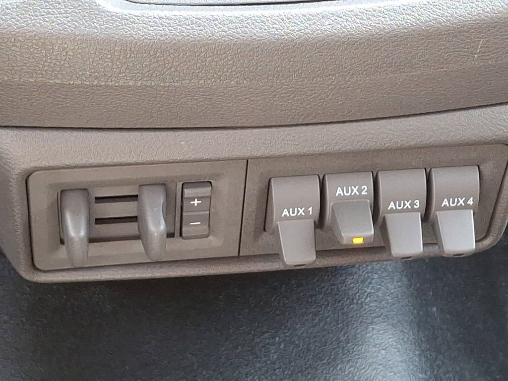 New 2025 Ford Transit 250 Low Roof w/ Upfitter Package RWD image 18