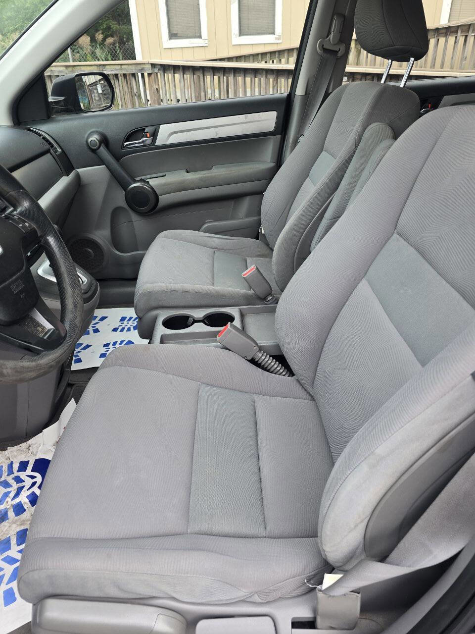 Used 2011 Honda CR-V LX image 18