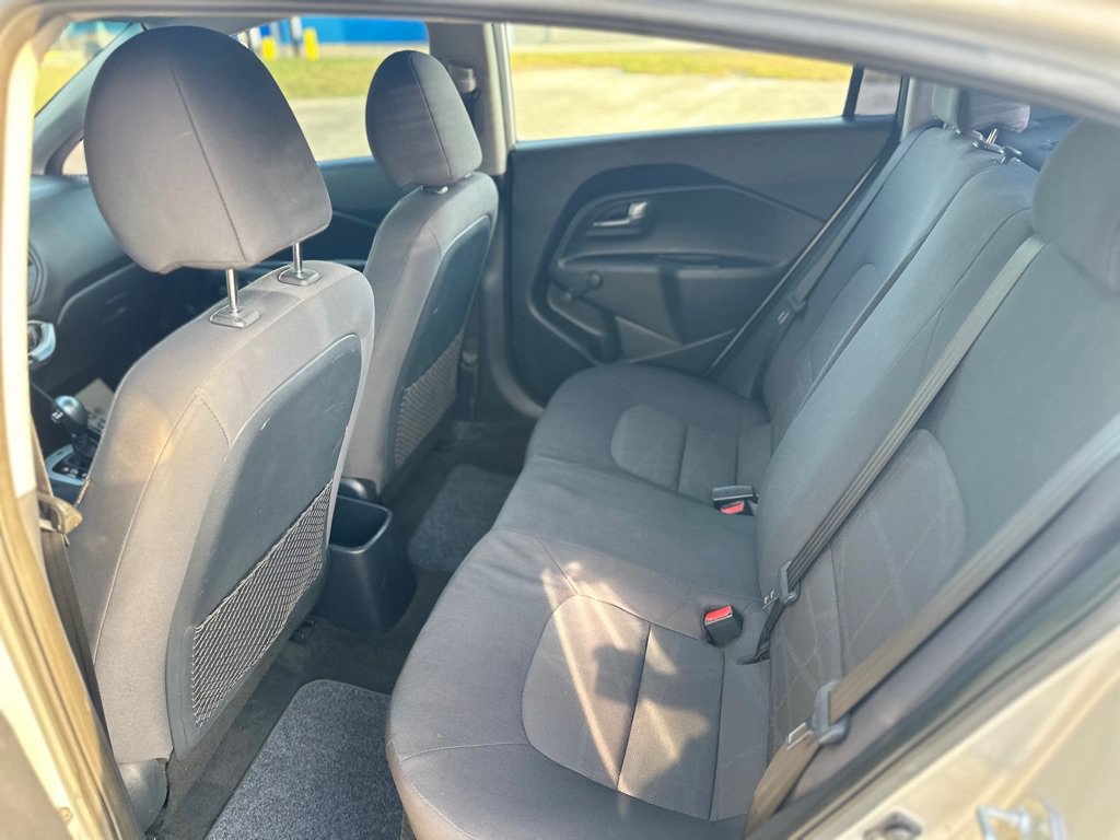 Used 2014 Kia Rio LX FWD image 38