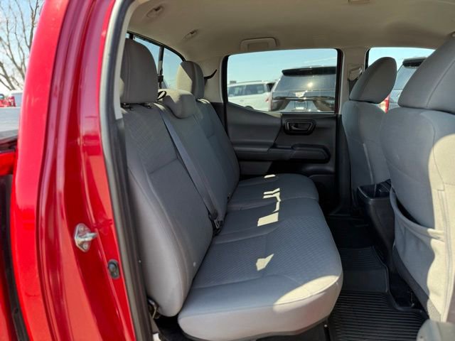 Used 2020 Toyota Tacoma SR AWD/4WD image 16