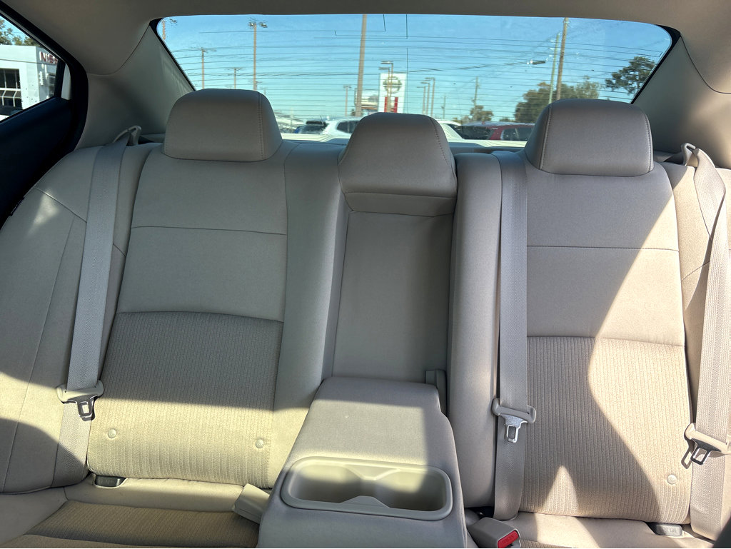 Used 2021 Nissan Altima 2.5 SV w/ SV Premium Package image 19