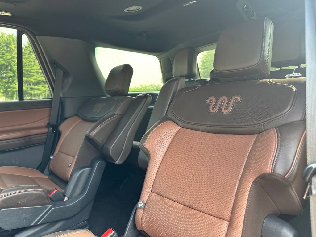 Used 2025 Ford Expedition King Ranch AWD/4WD image 23