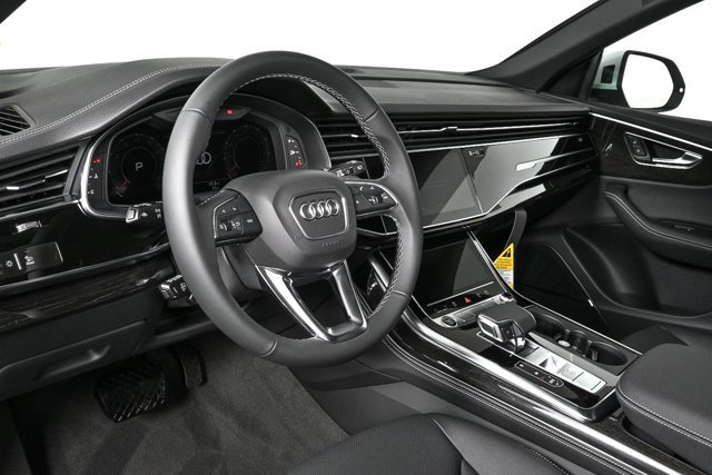 New 2026 Audi Q8 Premium Plus image 4