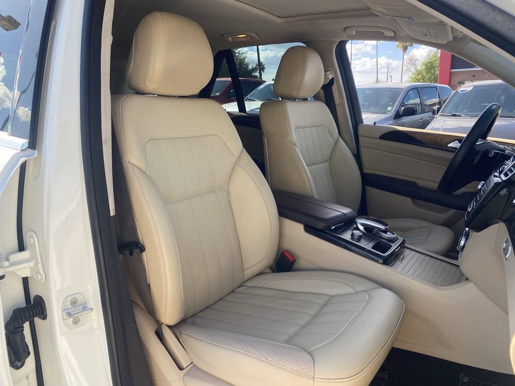 Used 2016 Mercedes-Benz GLE 350 w/ Premium Package image 11
