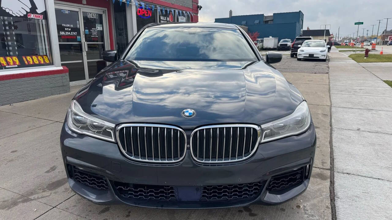Used 2016 BMW 750i xDrive image 3