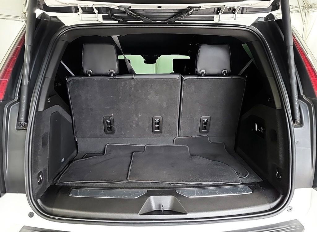 Used 2021 Cadillac Escalade Sport w/ Driver Assist Tech Package image 17