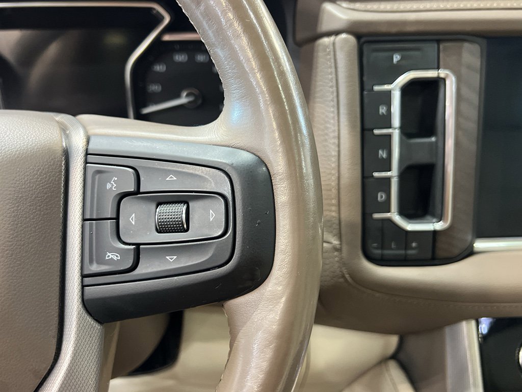 Used 2021 GMC Yukon XL Denali w/ Denali Premium Package image 36