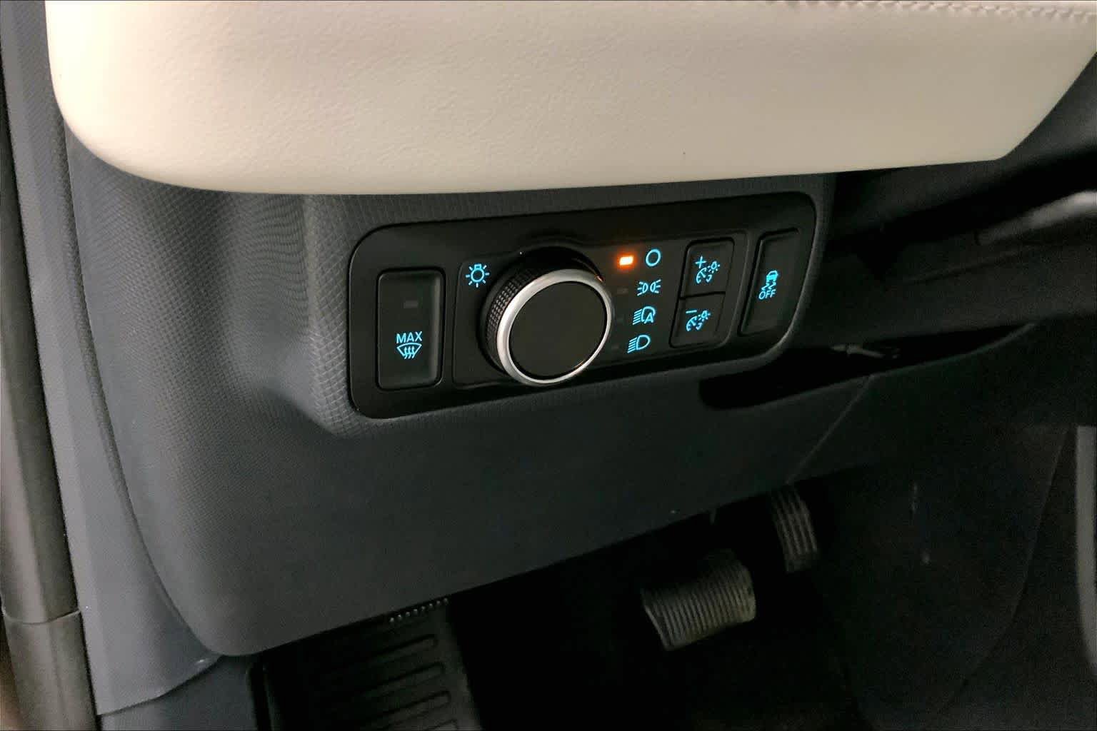New 2026 Ford Mustang Mach-E Premium RWD image 18
