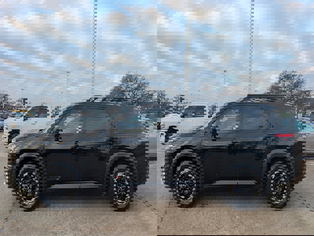 Certified 2024 Nissan Pathfinder Rock Creek image 3