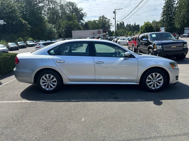 Used 2015 Volkswagen Passat 1.8T Wolfsburg Edition w/ Technology Package FWD image 4