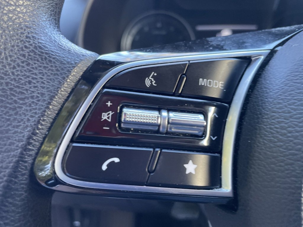 Used 2022 Kia Forte LXS image 13