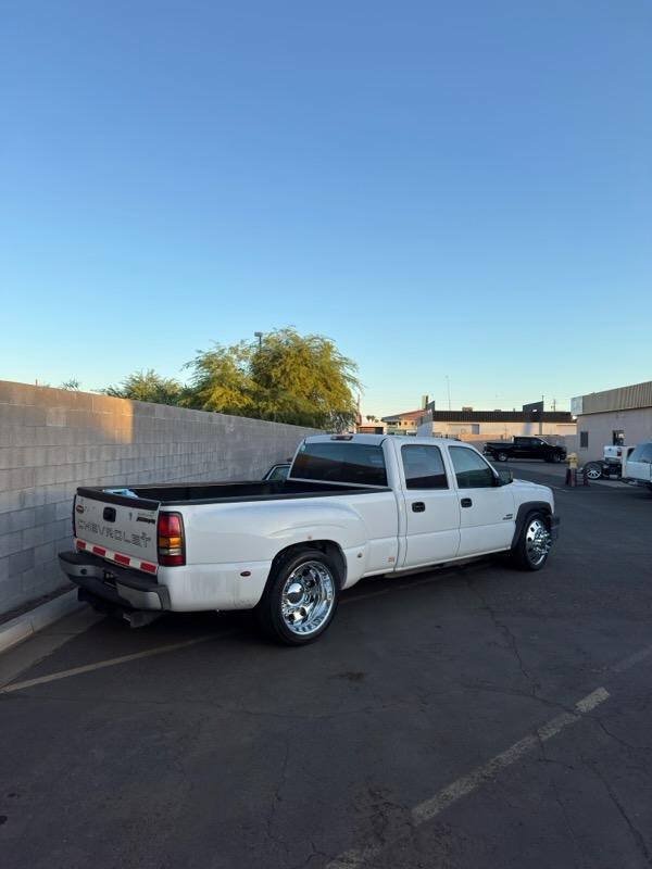 Used 2007 Chevrolet Silverado 3500 2WD Crew Cab w/ Heavy-Duty Power Package image 14