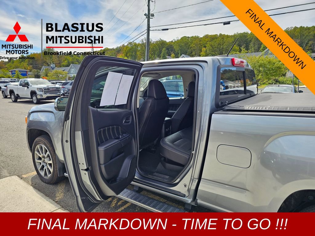 Used 2021 GMC Canyon Denali image 16