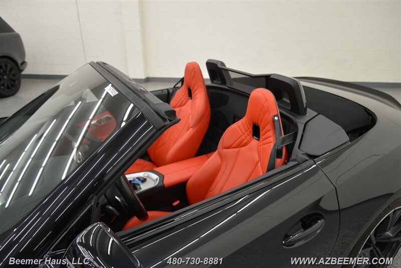 Used 2023 BMW Z4 M40i w/ Premium Package image 40