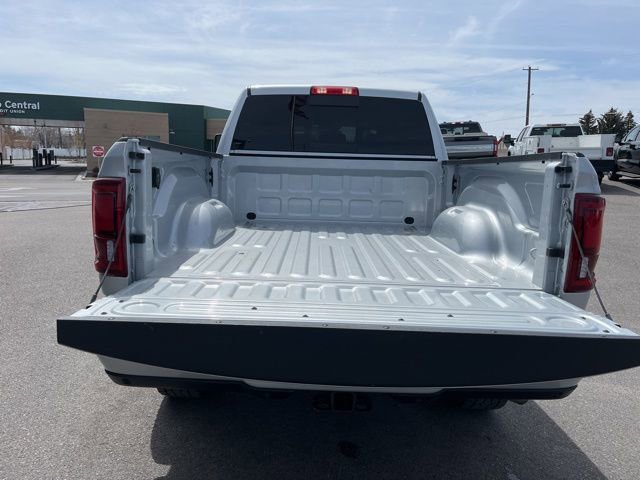 Used 2026 RAM 2500 Laramie AWD/4WD image 9