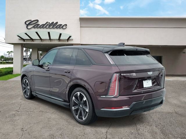 Used 2026 Cadillac Escalade IQ Sport 2 AWD/4WD image 3