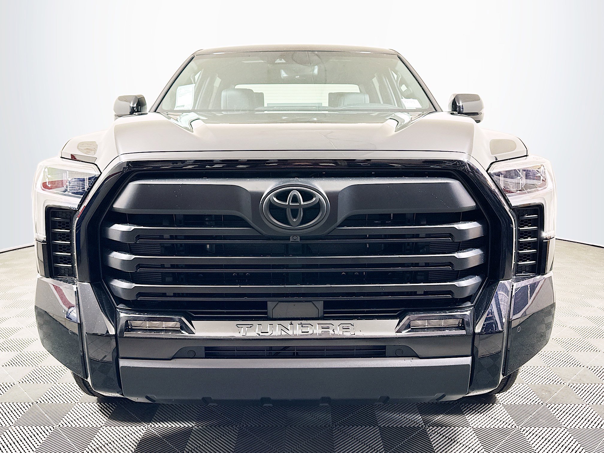 New 2026 Toyota Tundra Limited image 3