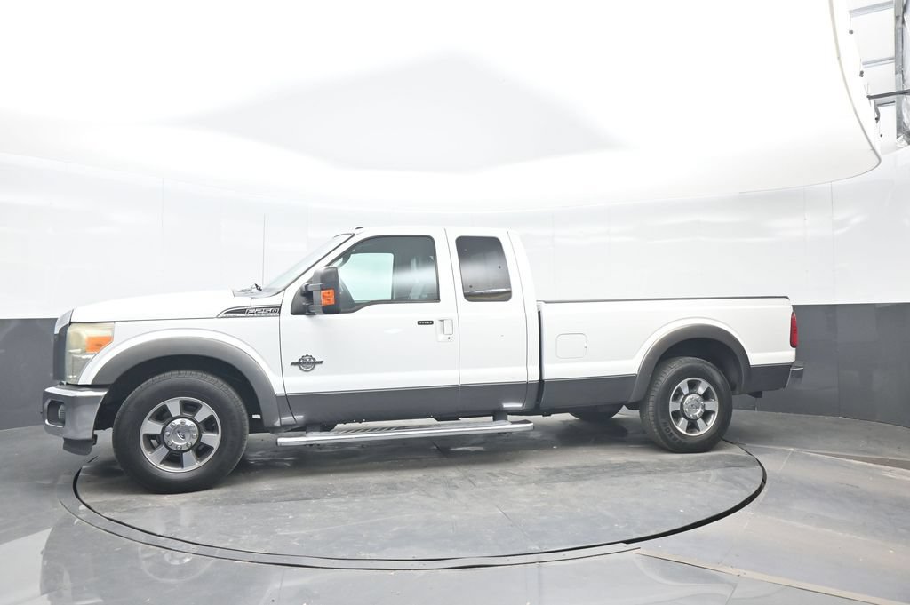 Used 2011 Ford F250 Lariat w/ Lariat Interior Pkg RWD image 3