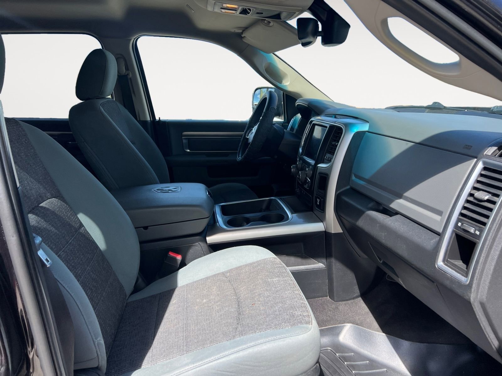 Used 2018 RAM 1500 Outdoorsman AWD/4WD image 15
