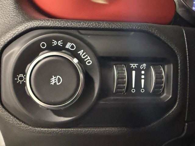 Used 2021 Jeep Wrangler Unlimited Rubicon w/ Uconnect 4C Nav & Sound Group image 14