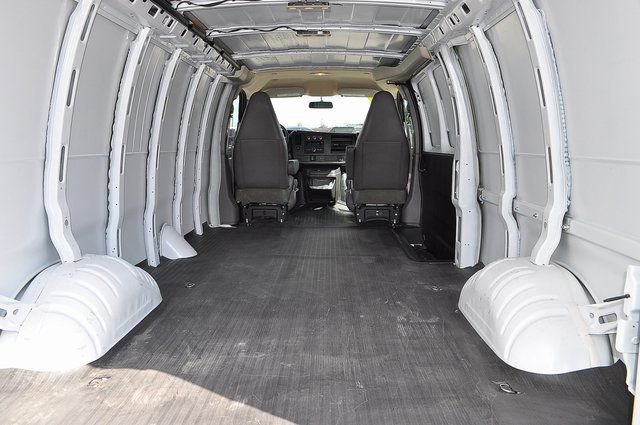 Used 2025 Chevrolet Express 2500 Extended w/ Driver Convenience Package image 14