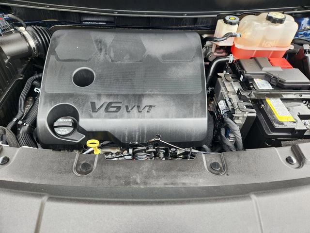 Used 2023 Chevrolet Traverse LT w/ LT Premium Package FWD image 34