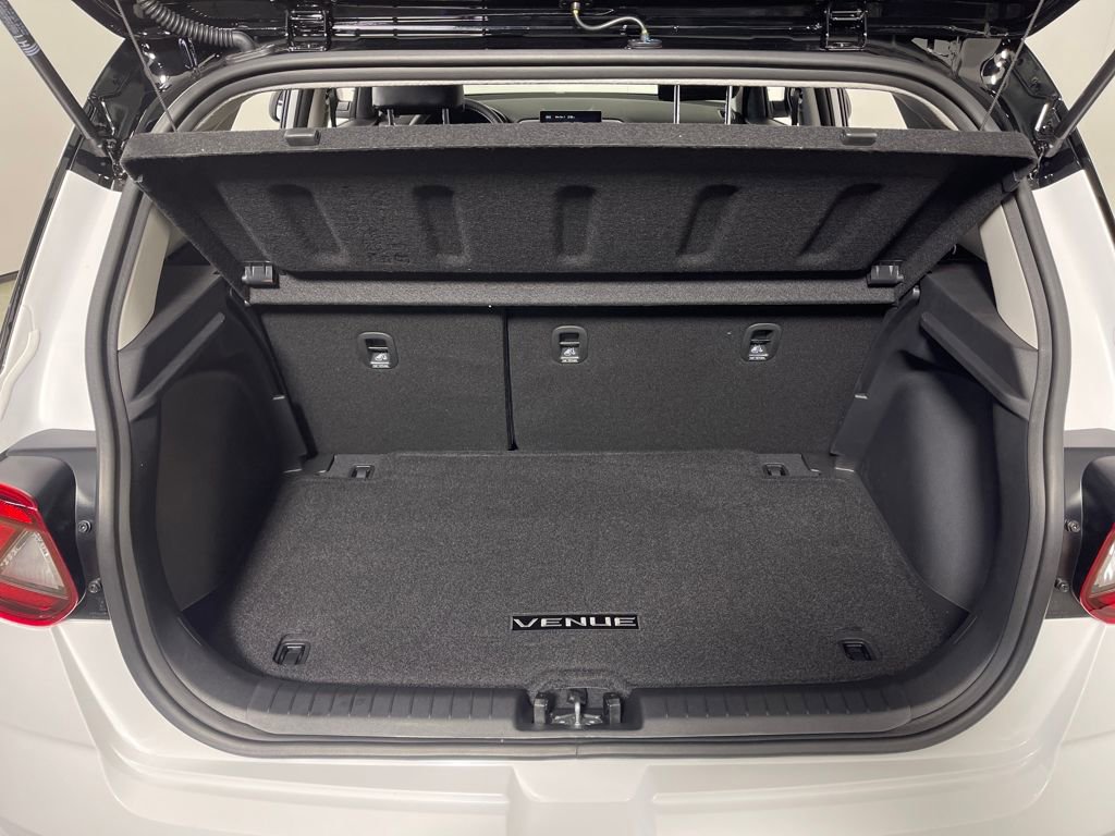 New 2026 Hyundai Venue SEL image 10