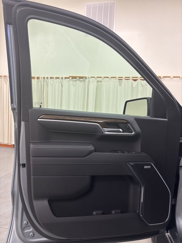 New 2026 GMC Sierra 1500 Elevation w/ Preferred Package image 18
