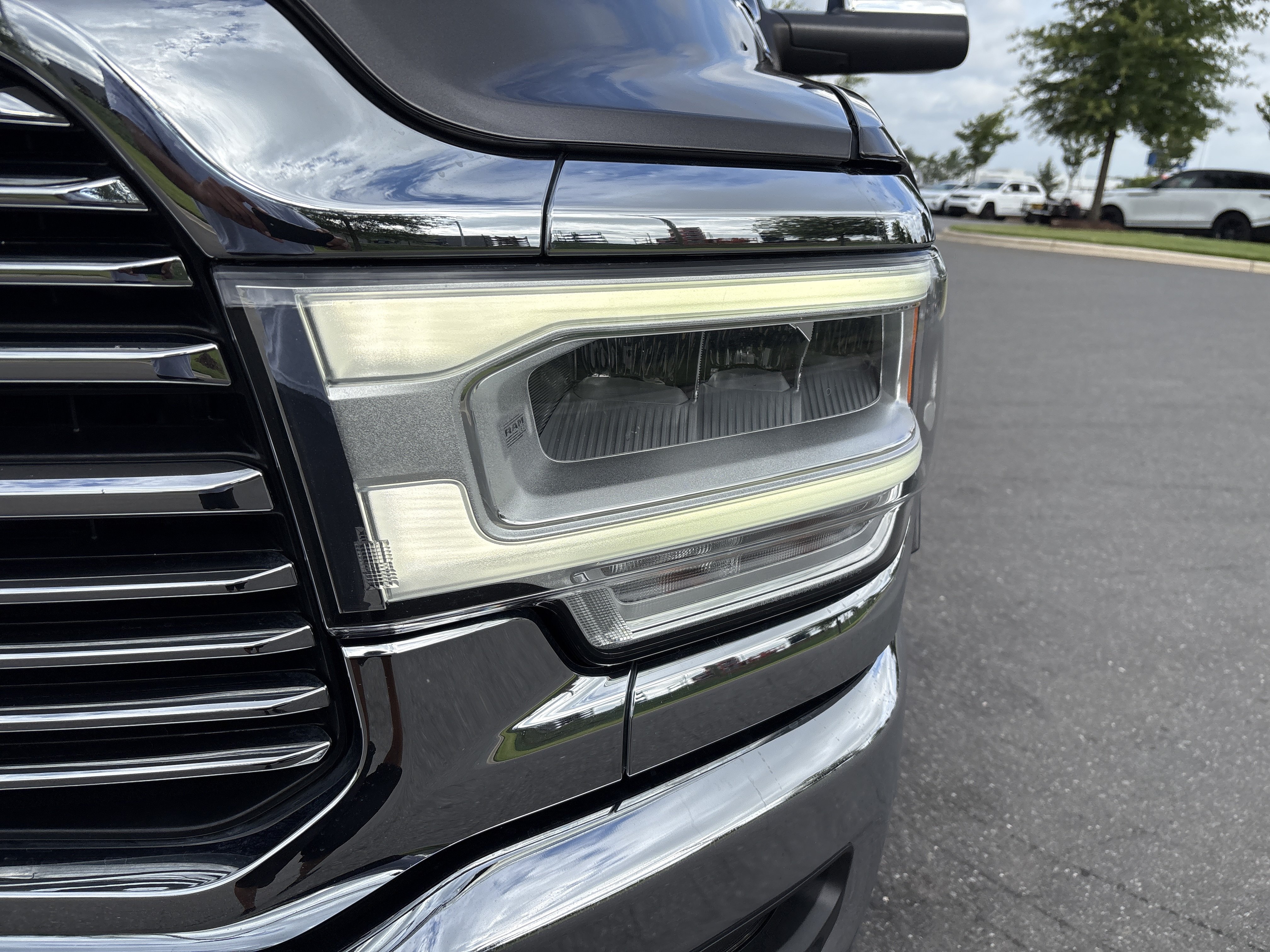 Certified 2022 RAM 2500 Laramie AWD/4WD image 11